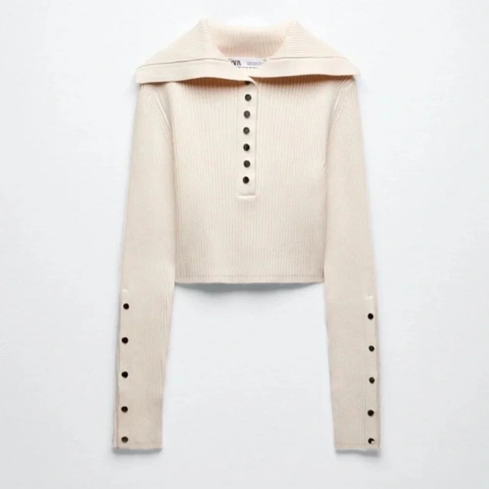 ZARA cream gold button POLO COLLAR RIBBED long sleeve SWEATER size small